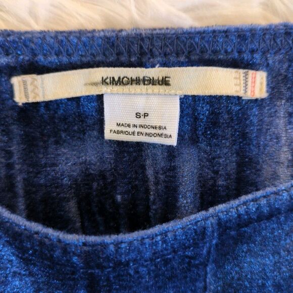 Kimchi Blue Urban Outfitters Blue Crushed Velvet Flare Pant, Size Small - Picture 5 of 12